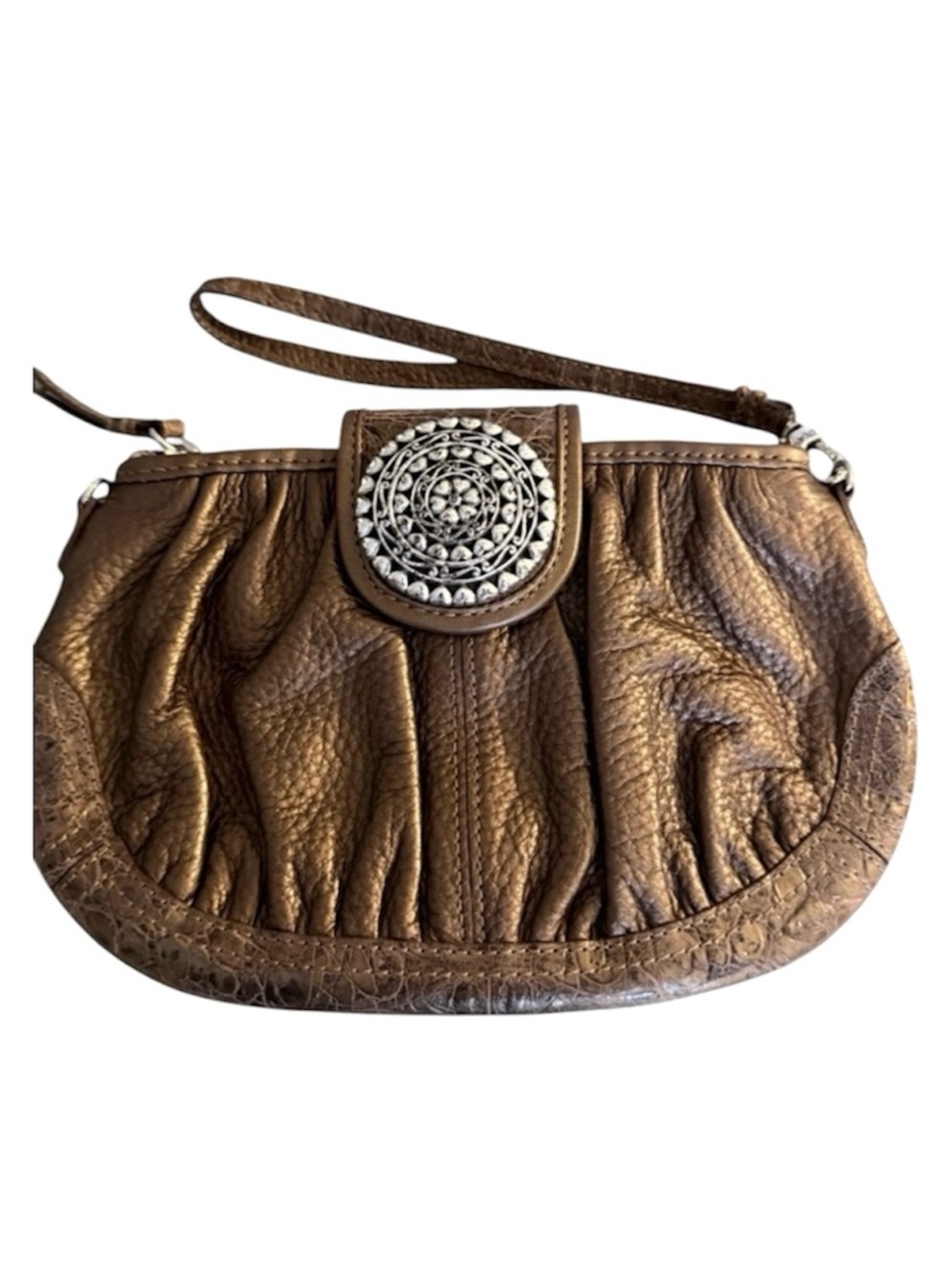 Brighton women’s small brown pebbled leather wristlet